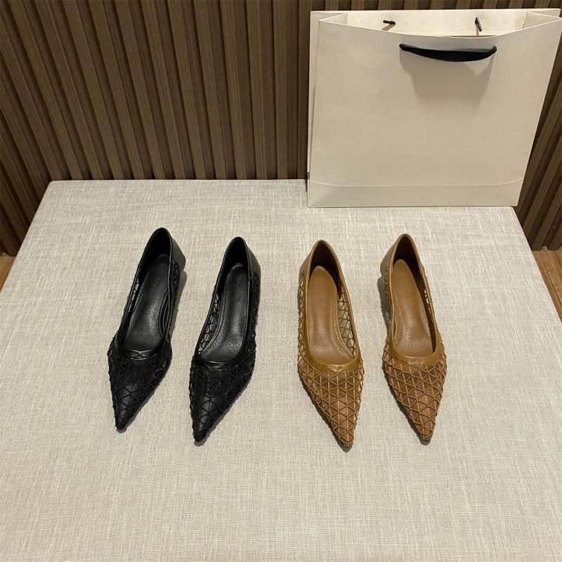法式气质尖头网纱镂空高跟鞋女2026新款透气配裙通勤时尚浅口单鞋