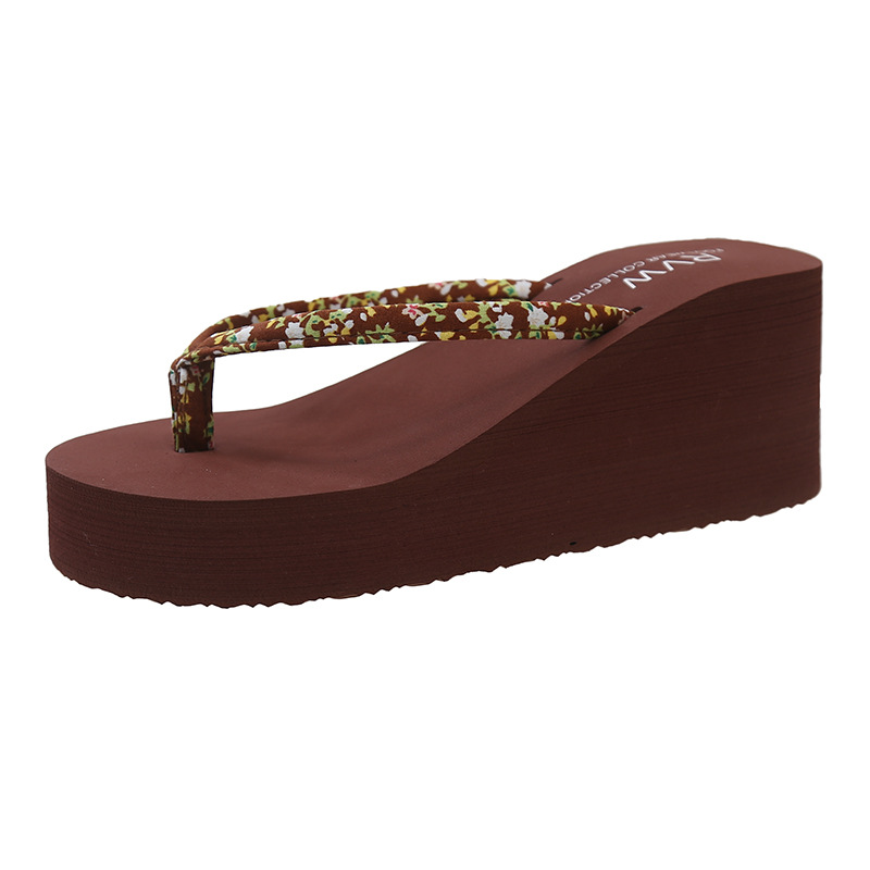 Nieuwe, hoogwaardige zomerslippers voor dames, met platte, antislipzool, eenvoudig model, sleehak, modieus en geschikt voor buitengebruik._voghion.com