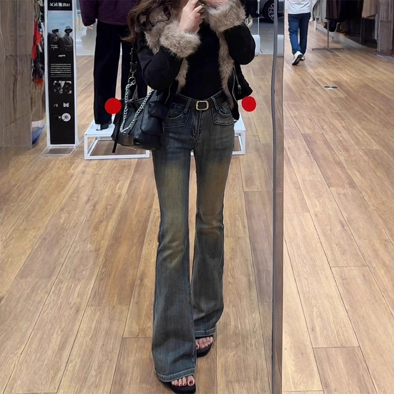 American Retro Spicy Girl Fleece-Lined Flared Jeans for Women 2025 Winter New Slim Fit Butt-Lifting Bootcut Pants