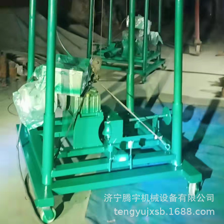 橡胶管自动穿管机桥梁橡胶管穿棒机上下左右夹管橡胶管穿梭机现货