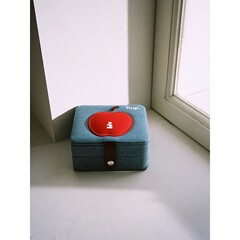 Tagi. Apple 圧縮ビスケット クリエイティブ ニッチ かわいい ジュエリー ボックス ポータブル 二層 大容量 収納ボックス