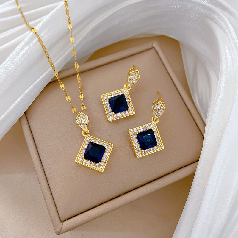 【钛钢】微镶项链耳环套装轻奢菱形吊坠个性气质宴会耳饰项饰组合详情11