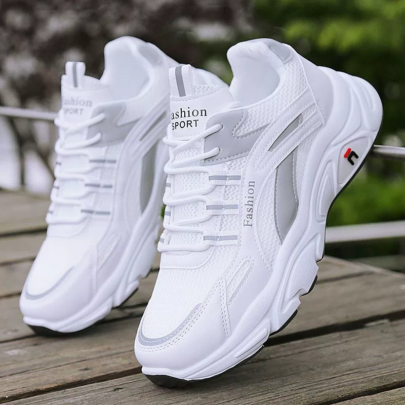 Весенняя мужская обувь 2025, новые туфли для папы, мужская модная универсальная повседневная спортивная обувь, дышащая белая сетчатая обувь с дезодорантом для мужчин