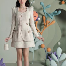 越南设计感小众2025秋冬季法式长袖修身连衣裙粗花呢淑女裙1164