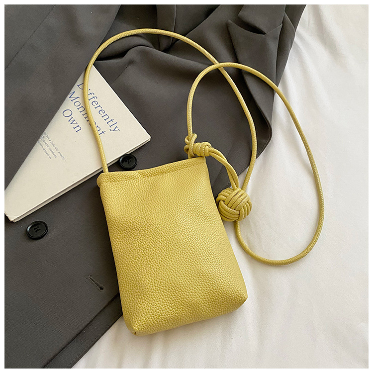 Bolso de teléfono móvil compacto y simple de moda macarón 2026 alto valor de verano nuevo estilo extranjero bolso de hombro de mujer mochila
