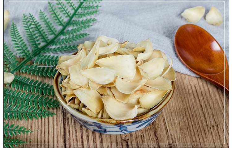Dried Lily Bulb Bai He 500g Natural Sulfur-Free Edible Gansu Sweet Lily Bulb Slices for Tea Soup and Congee in use