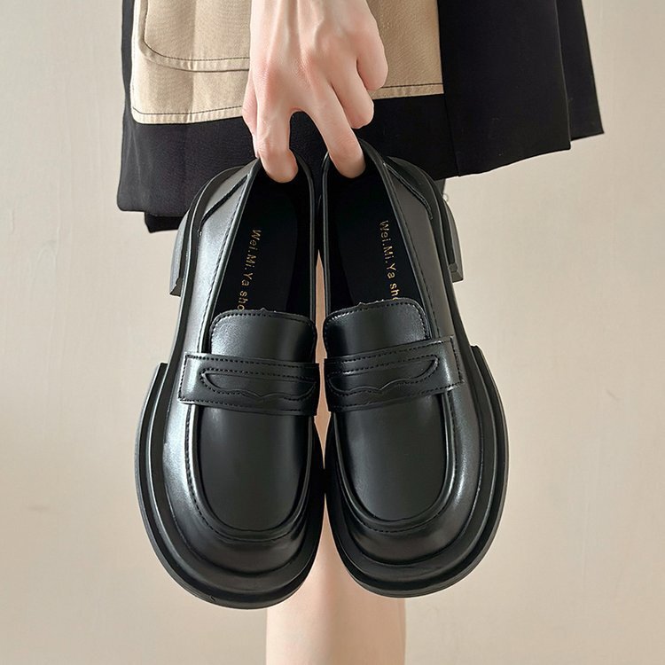 Genuine Soft Leather Women's Shoes, British Style, 2026 New Model, Japanese Jk Style, Black Thick-Soled Shoes, Suitable for Pairing with Skirts, Gentle Loafers Genuine Soft Leather Women's Shoes, British Style, 2026 New Model, Japanese Jk Style, Black Thick-Soled Shoes, Suitable for Pairing with Skirts, Gentle Loafers