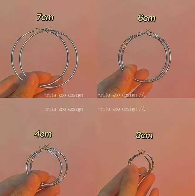 2025 New Popular Hoop Earrings for Women, Light Luxury, High-End Feel, Plain Hoop Ear Cuffs, Exaggerated Large Hoop Earrings, Ear Studs