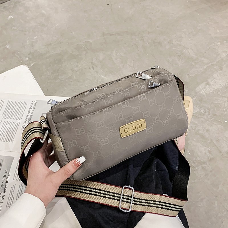 Nylon Bag Female bag 2021 new pattern fashion leisure time Shoulder strap lady Inclined shoulder bag travel The single shoulder bag