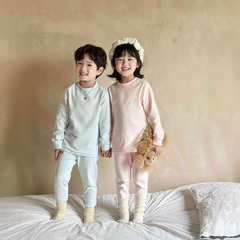 2025年秋新作子供用ソフトフリースセット、幼児・小児用ホームウェア、インナー、保温ホームウェア、子供服卸売