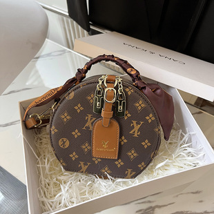 �͹Žz���lؔͲ�����2026�ϻ��μ�б���Ʒ�ƺ���Ů���ٴ�Ҹ��