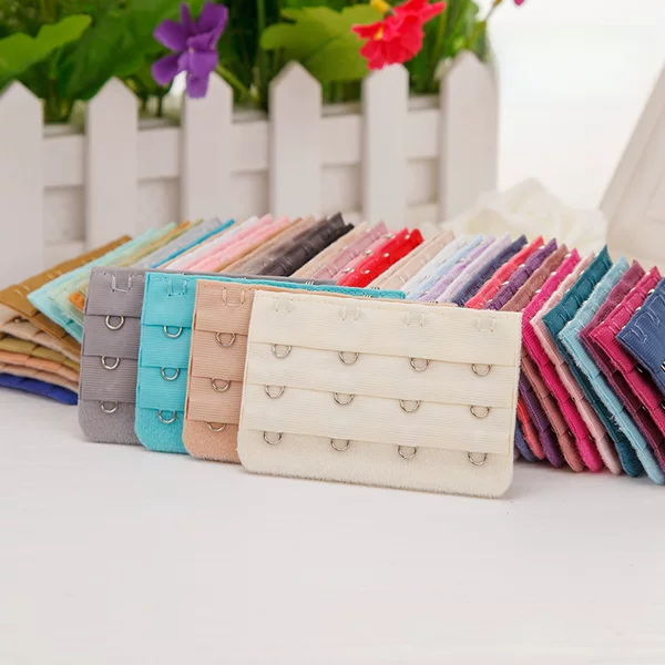 Three Rows and Four-Button Bra Extension Buckle Cloth Hook Three Rows and 4-Button Electroplated Bra Extension Buckle Factory Direct Sales Intimates Back Buckle