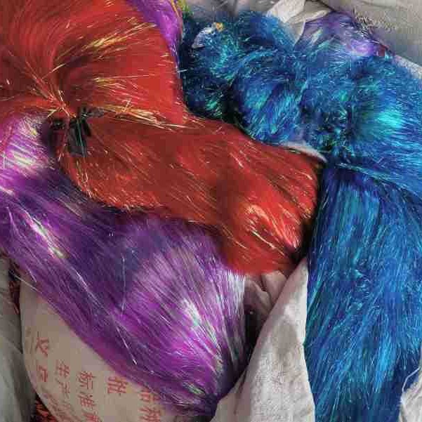 扁湖蓝金属亮丝圣诞绿绿亮线紫红铝箔膜剪成条状亮丝填充玻璃器皿