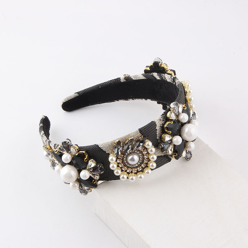 Baroque Style Flower Cloth Inlay Artificial Diamond Pearl Hair Band 1 Piecepicture2
