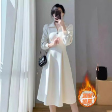 茶歇法式长袖连衣裙女小个子秋冬高级感气质加绒加厚大衣内搭长裙