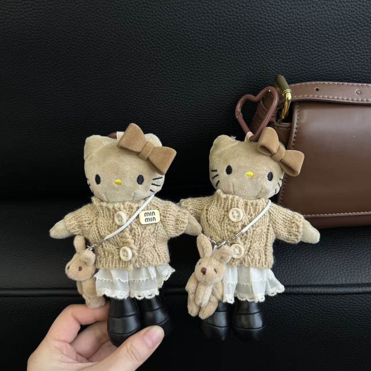 新品可爱いロングレギンスキティぬいぐるみスカートきせかえ人形ドレスins风人形饰りリュックサックキーホルダー