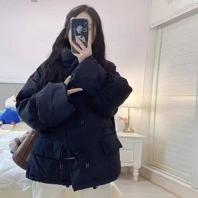 검은색