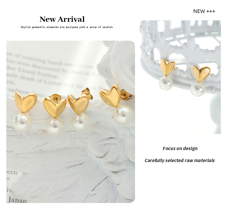 Sweet Heart Shape Imitation Pearl Titanium Steel Ear Studs Stainless Steel Earrings display picture 3