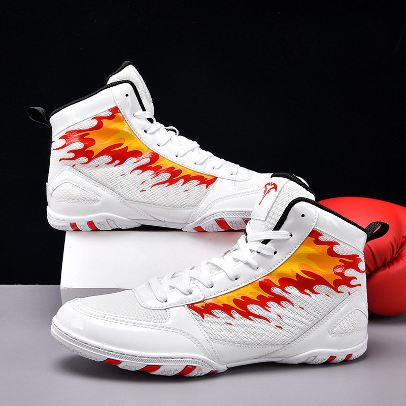 Professional Boxing Shoes, Sanda Fighting Shoes, Non-Slip and Wear-Resistant Martial Arts Training Boxing Shoes, Taekwondo Muay Thai Men's Fighting Shoes