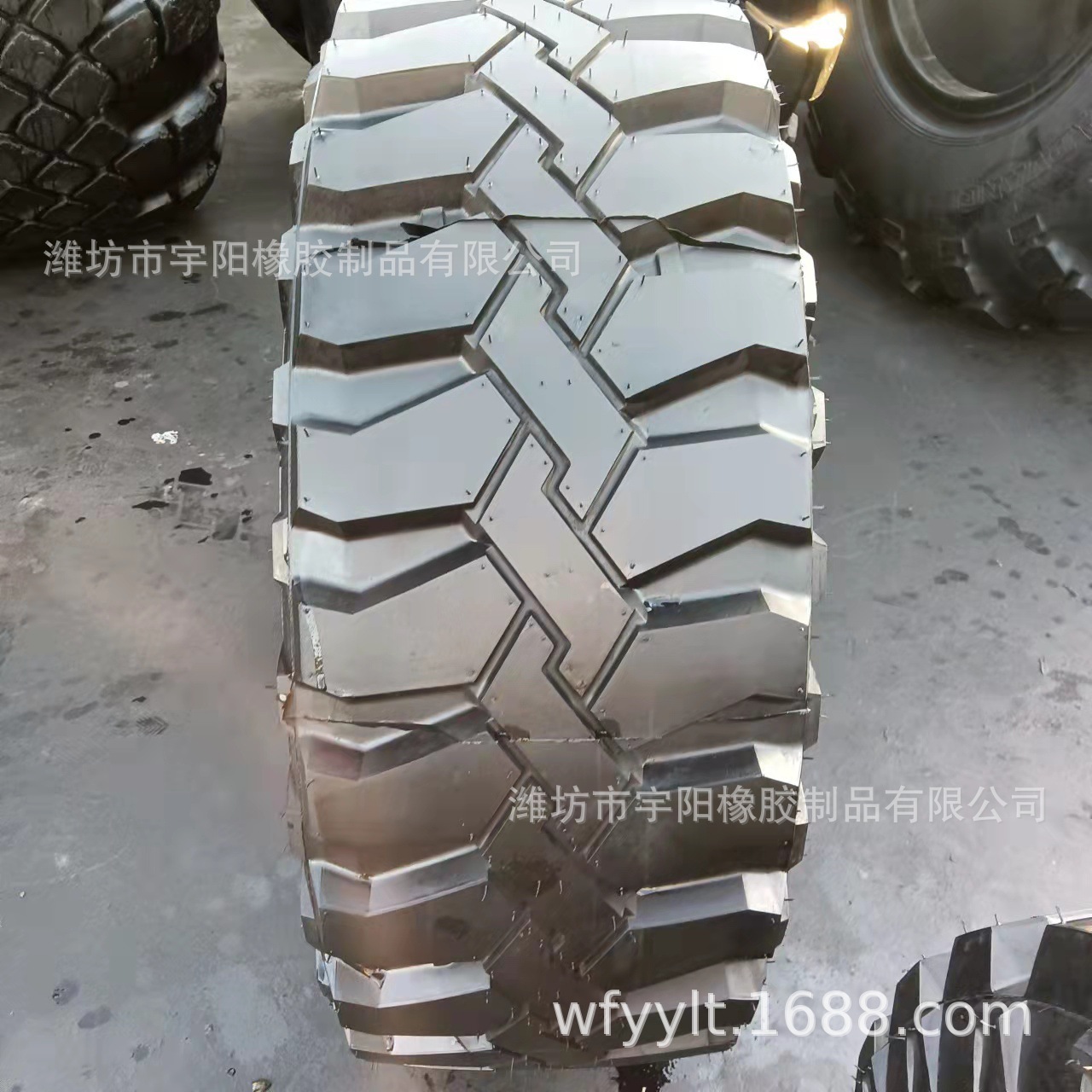 10R16.5  铲车轮胎  全钢工程机械轮胎 钢丝真空胎