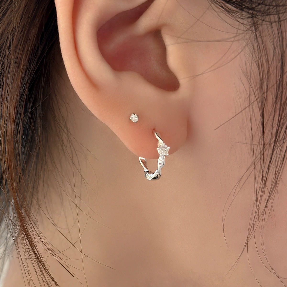 Zirconium, sophisticated elegant small design earrings, high-quality style, simple and elegant design, wholesale