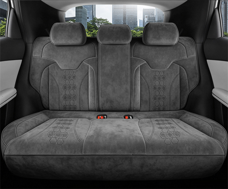 26 Models of Changan Qiyuan Q05 Saddle Cushions, Car Seat Cushions, New Four-Season Models, Special Car Seat Covers with Ventilation and Breathability