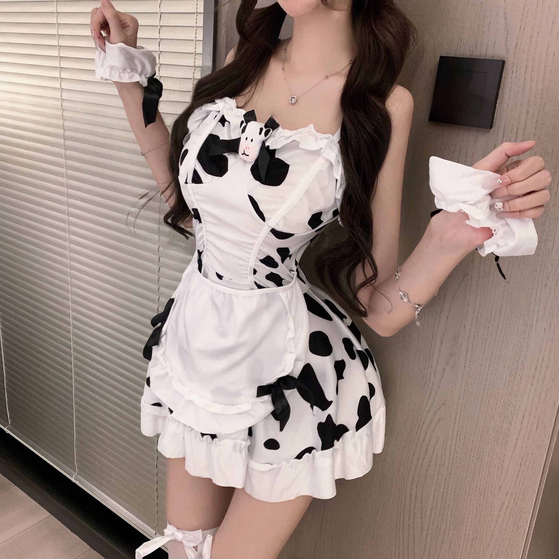 Sexy Lingerie Sexy Black and White Cow Suit Maid Maid Princess Dress Uniform Temptation Internet Celebrity Pure Desire Female Nightgown