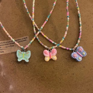 Candy Color Beaded Butterfly Necklace Female Niche Sweet and Cute Girly Style Clavicle Chain 2024 New Trendy Accessories
