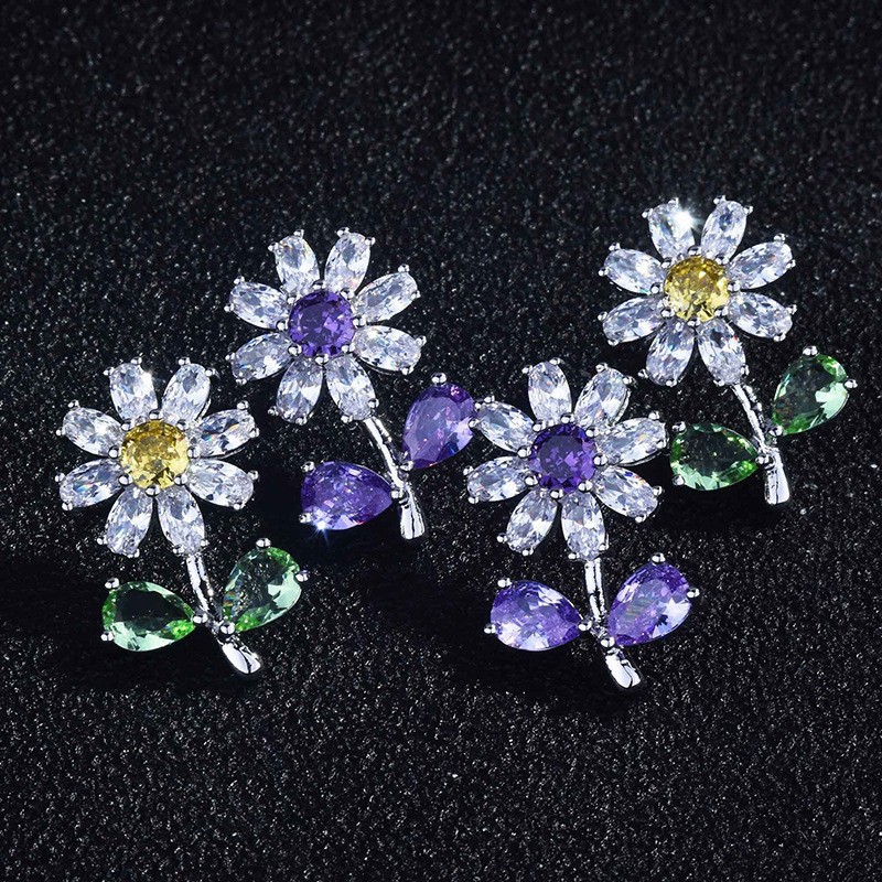 12g Weight Zircon Inlay Material Ear Studs Classification 1 Pair Quantity 1 Pair Simple Style Shiny Daisy Inlay Copper Zircon Ear Studs