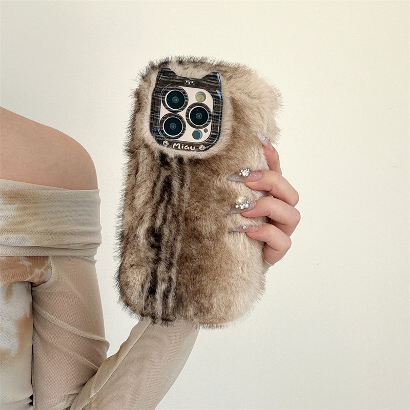 Ferret Plush Suitable for iPhone 16 Pro Max, Apple 15 Plus, Autumn and Winter Phone Case, 11, Apple 17, Foreign Trade, 14