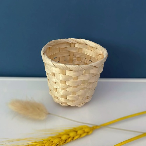Woven Flower Basket Bamboo Weaving Basket Small Bamboo Basket Desk Miscellaneous Organizing Storage Basket Bamboo Wood Woven Basket Woven Basket Wholesale