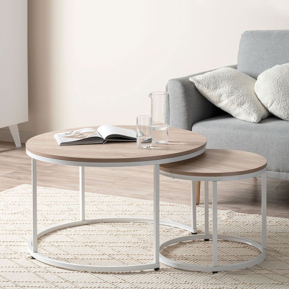 Mesa de té redonda de exportación MDF lujoso ligero de alto nivel de sensación de vidrio temperado mesa de comedor de madera