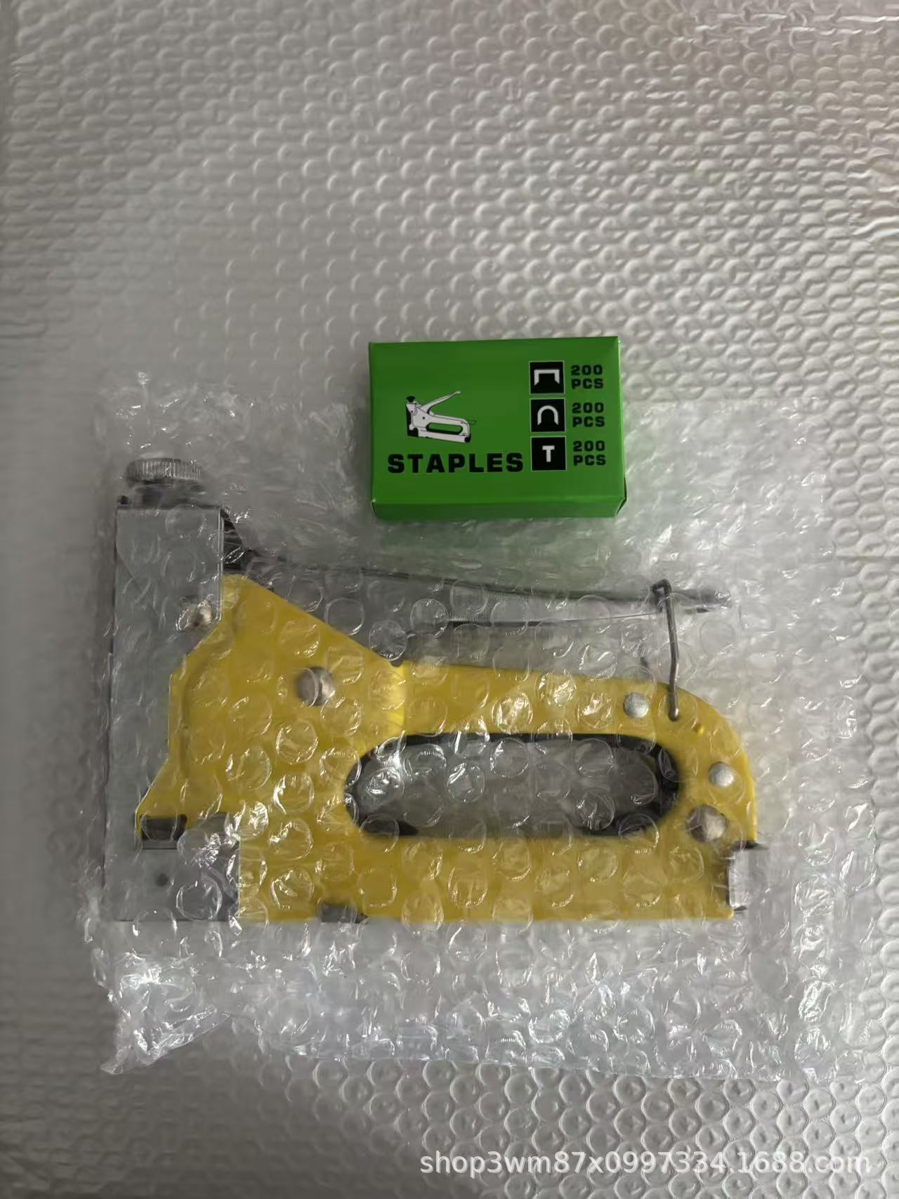 Pistola de Clavos Manual Tres en Uno para Carpintería del Hogar