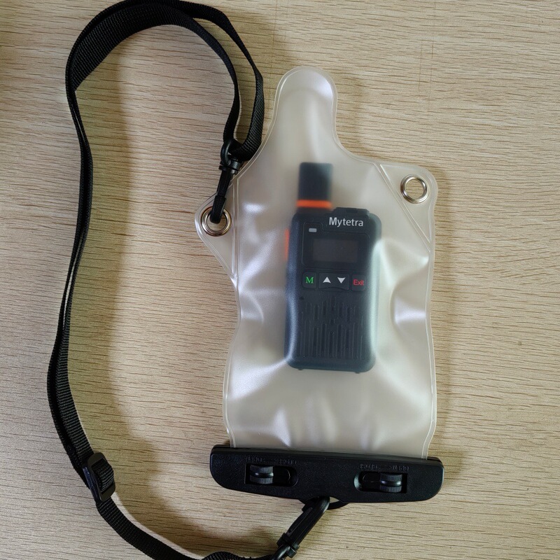 Small walkie-talkie packaging bag, large waterproof bag, frosted snap-buckle bag, various thickened protective covers, dustproof and self-sealing Small walkie-talkie packaging bag, large waterproof bag, frosted snap-buckle bag, various thickened protective covers, dustproof and self-sealing