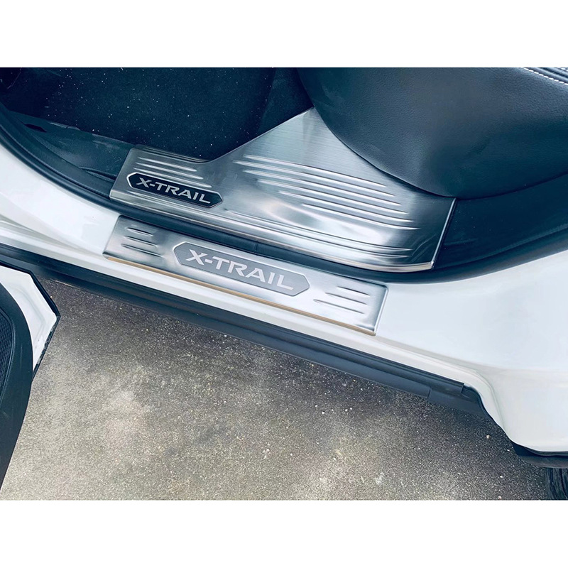 Suitable for 22-25 Models of Nissan X-Trail Rogue Japanese Version Interior and Exterior Rear Guard Panels Tailgate Guard Panels for Automobiles