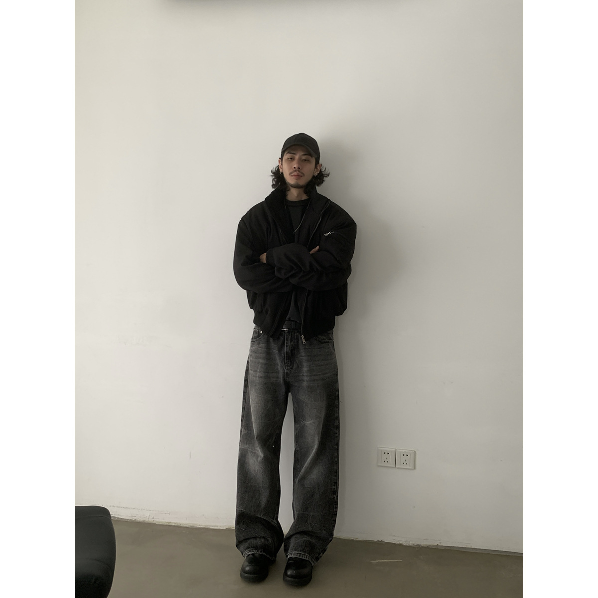 Unisex Vintage Cracked Wash Black Baggy Jeans – Retro Distressed High Street Loose Fit Denim Pants_mkmklike.com