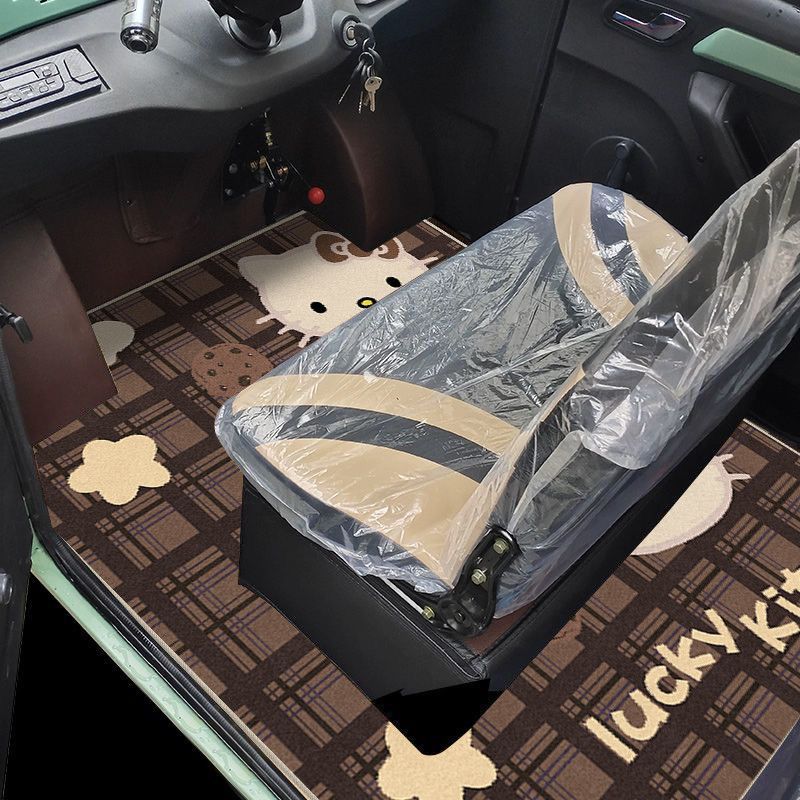 Suitable for Electric Tricycles and Four-Wheel Vehicles, Universal Wear-Resistant and Dirt-Resistant Thickened Mats That Absorb Water and Are Easy to Dry