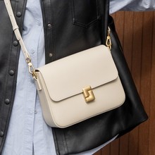 ��Ƥ����2026�¿��б���Ůʿͨ�ڰ��μ綹����С����ţƤ��