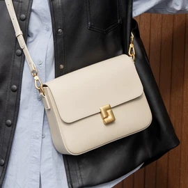 真皮女包;女士斜挎包;女士手提包