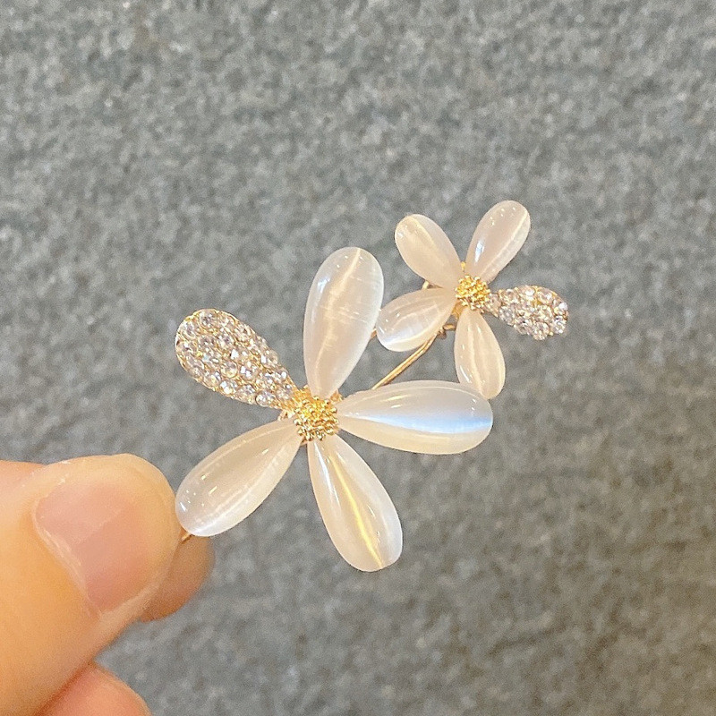 Korean Style Imitation Opal Flower Hairpin display picture 1