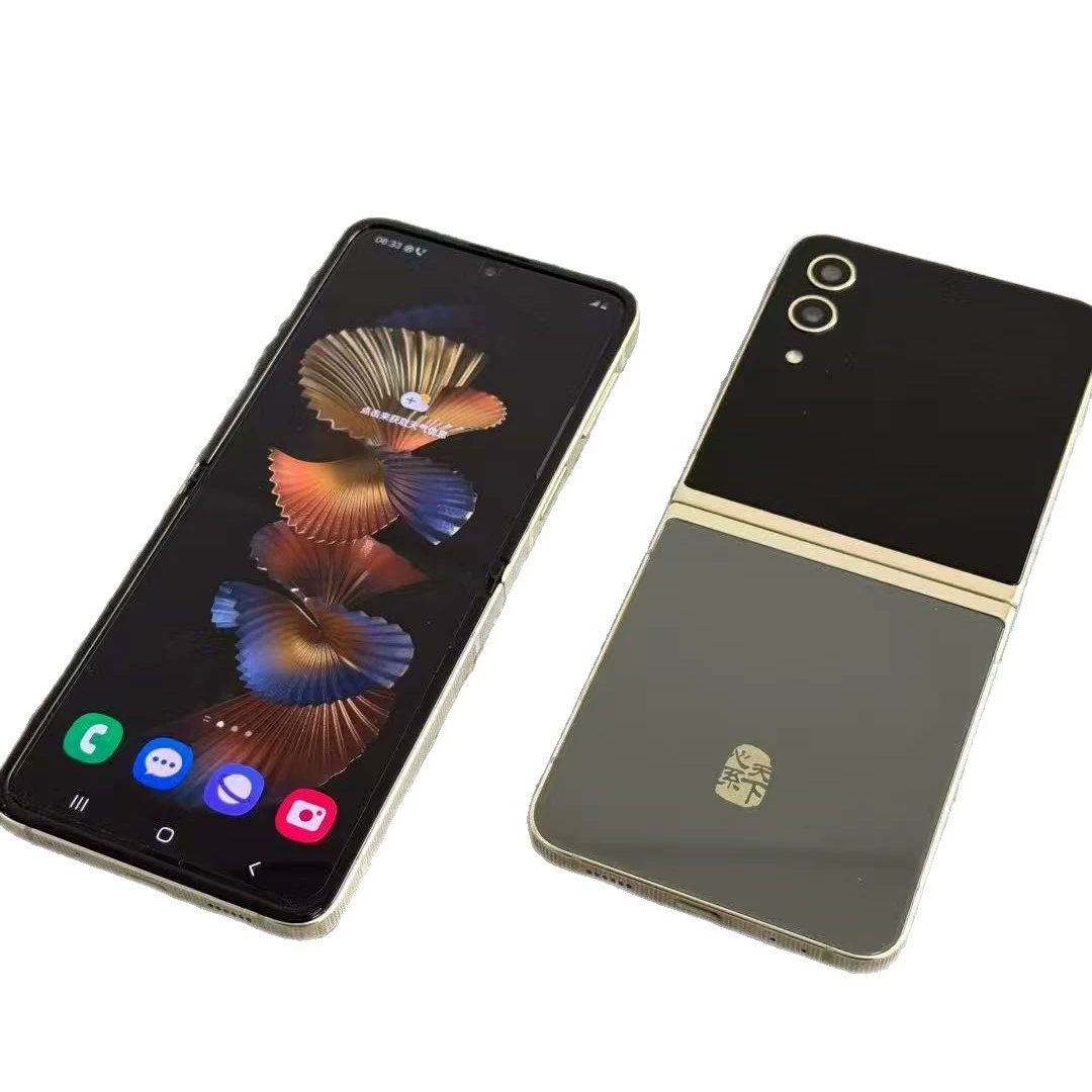 Складной телефон (Samsung Z Flip5), 5G, 8 GB оперативной, 256–512 GB флеш, почти новый