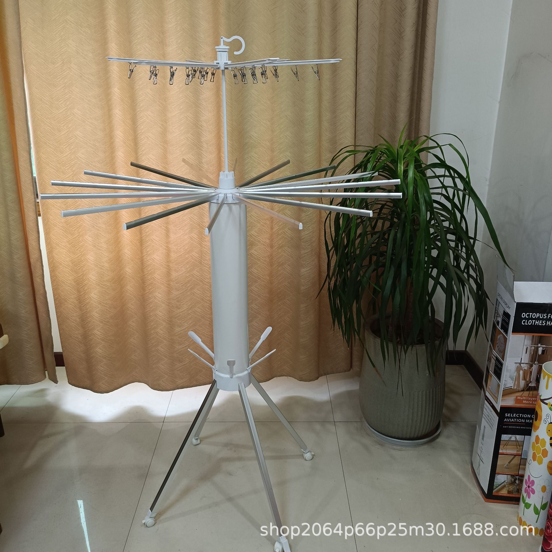 바퀴가 달린 4개 다리 이중층 알루미늄 합금(신발장 포함)