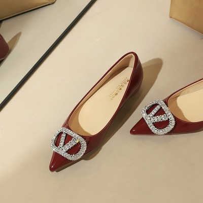 531-K225 Korean version height increasing and slimming single shoe, rhinestone metal buckle flat heel shoe, pointed pate