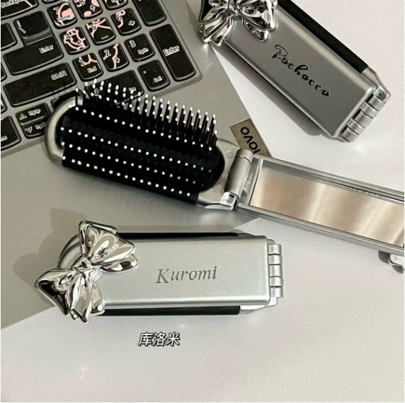 Folding Handheld Mirror Comb (Sanrio) — Cartoon Bow Design, Portable Silver