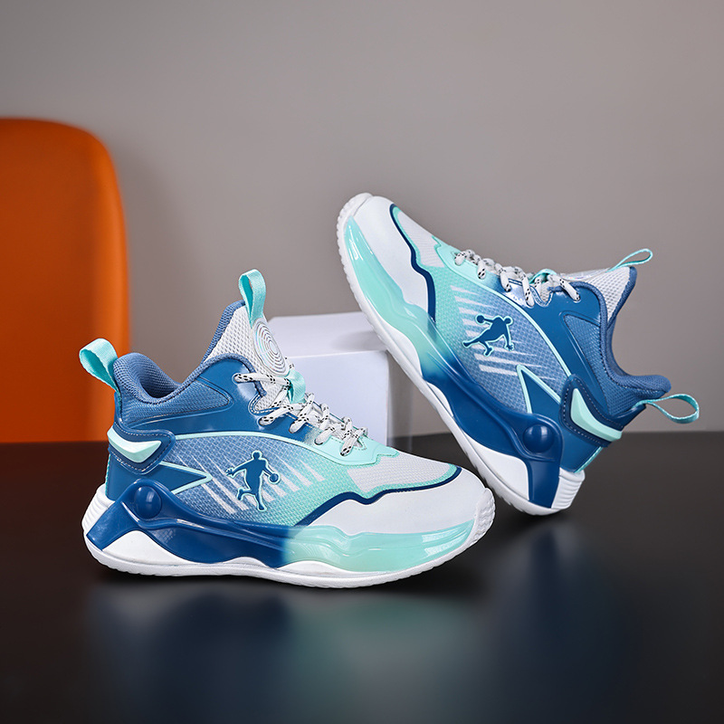 福建儿童运动鞋男童绑带篮球鞋中大童网面透气跑步鞋摩擦有声球鞋