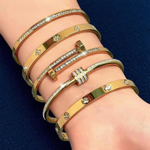 欧美跨境不锈钢手镯钛钢钉子手镯女生不掉色简约百搭时尚大气手环