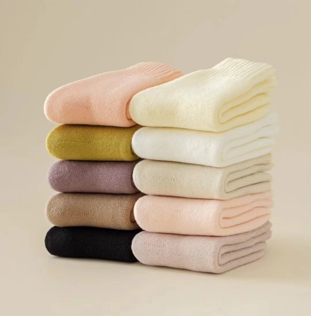 11-farbige Herbst- und Wintersocken für Damen mit gebürstetem Fleecefutter, verdickte, warme, wachsartige Bodensocken, Mondsocken, einfarbig gebürstete Socken_voghion.com