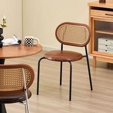 北欧藤编餐椅家用轻奢ins中古塑料民宿餐厅靠背椅子仿藤编椅