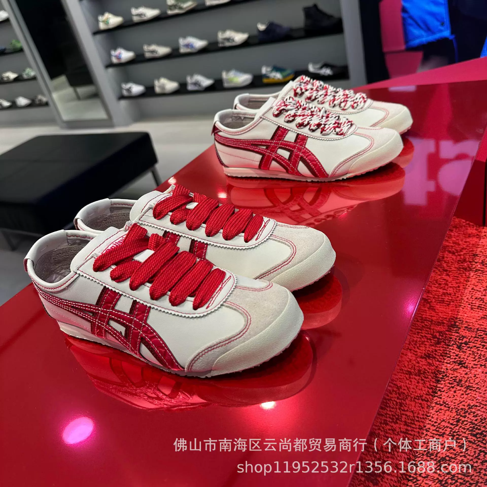 Кэжуальные кроссовки (Onitsuka Tiger) 2025 ограниченная серия года змеи, унисекс спортивно-повседневные