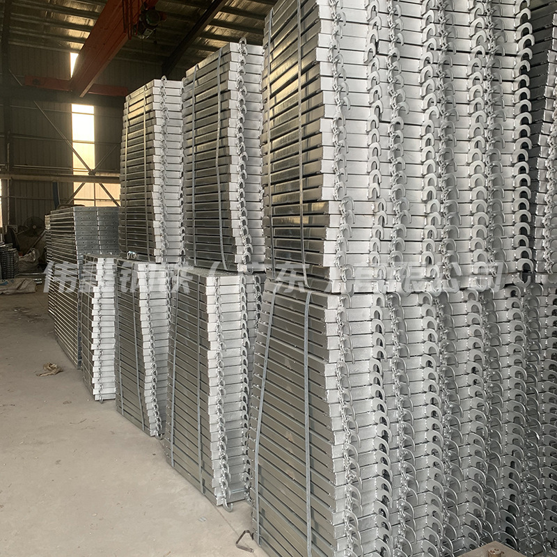 Trampolín en stock de acero galvanizado en caliente andamio tipo gancho sitio de construcción plataforma antideslizante edificio pasarela túnel tablero